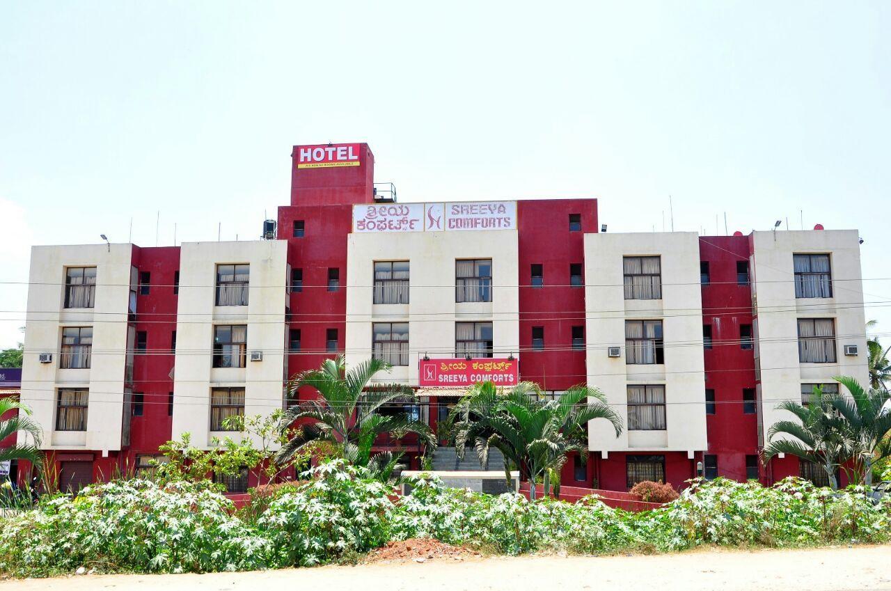 Sreeya Comforts Hotel Mysore Buitenkant foto