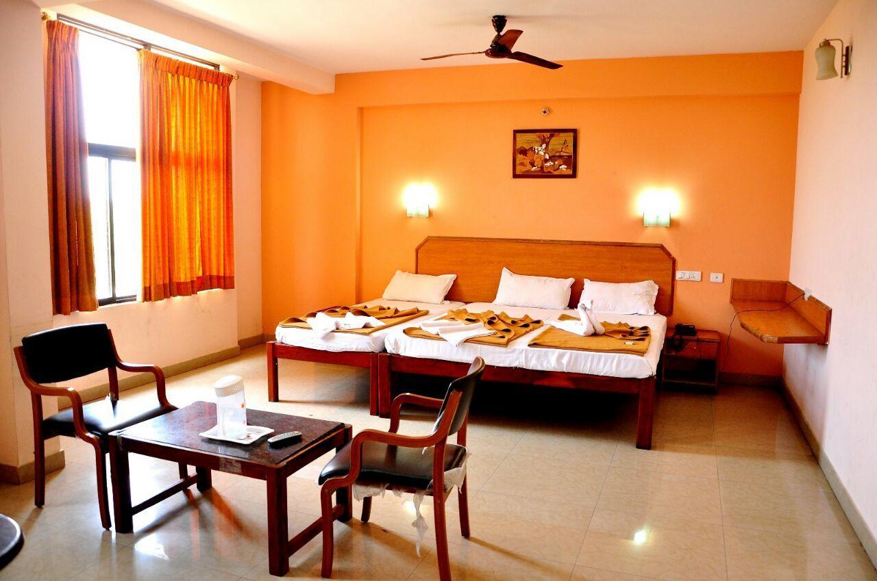 Sreeya Comforts Hotel Mysore Buitenkant foto